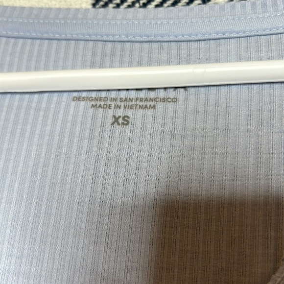 Athleta Long Sleeve Shirt - Picture 3 of 4